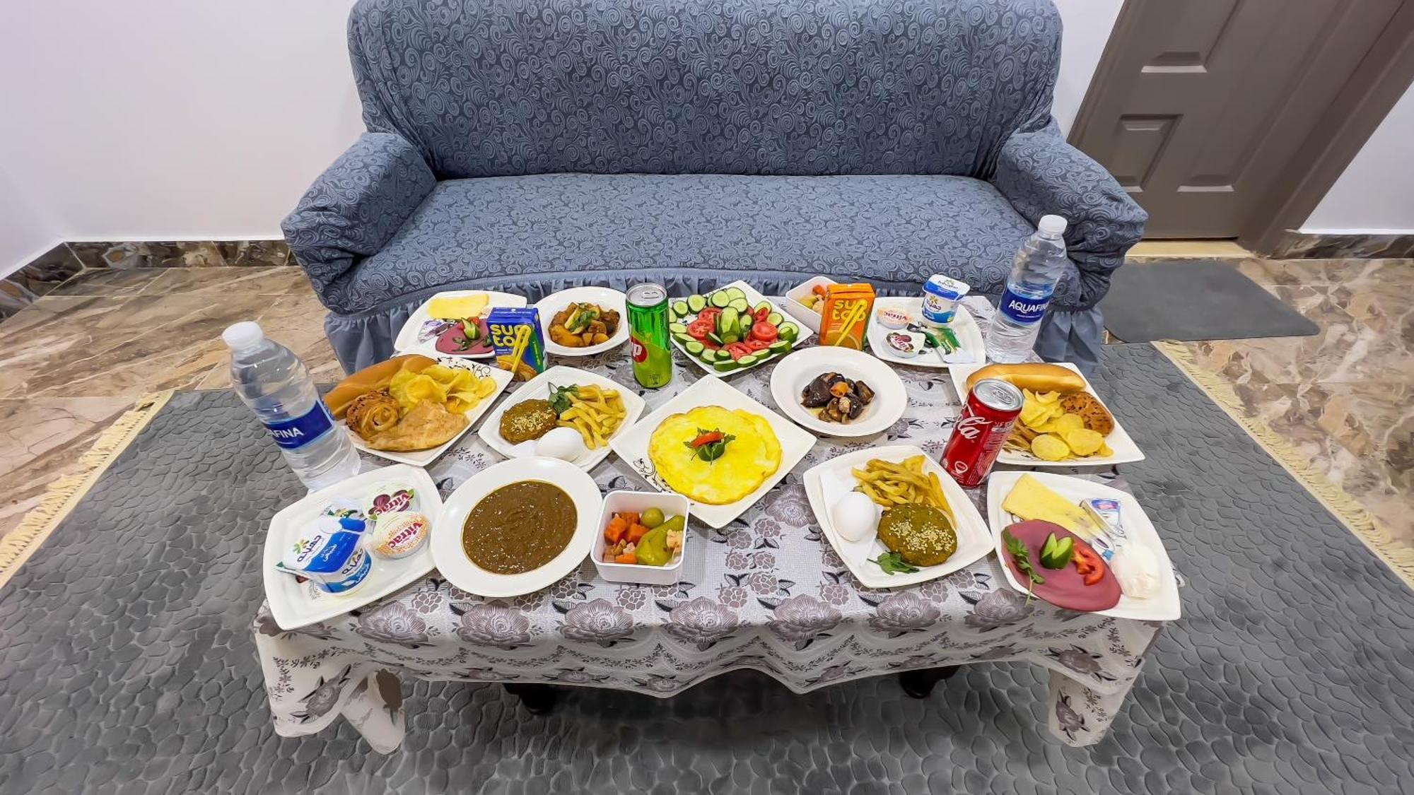 Alaskapyramidsview Kafret el-Gabal エクステリア 写真